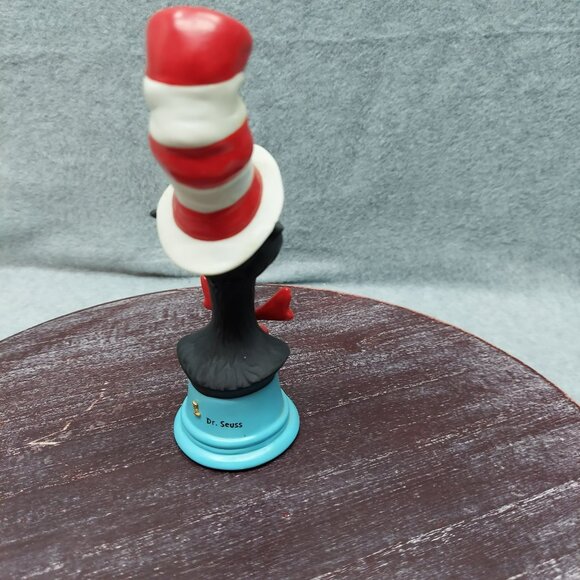 Dr. Seuss "The Cat In The Hat" Figurine 2000 Hallmark Cards with Box - Picture 5 of 9